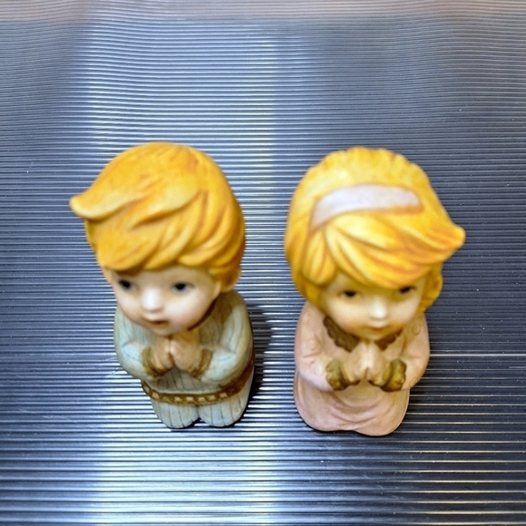 Homco Vintage Boy & Girl Blonde Hair Kneeling Praying Ceramic Figurine Decor - Picture 7 of 12